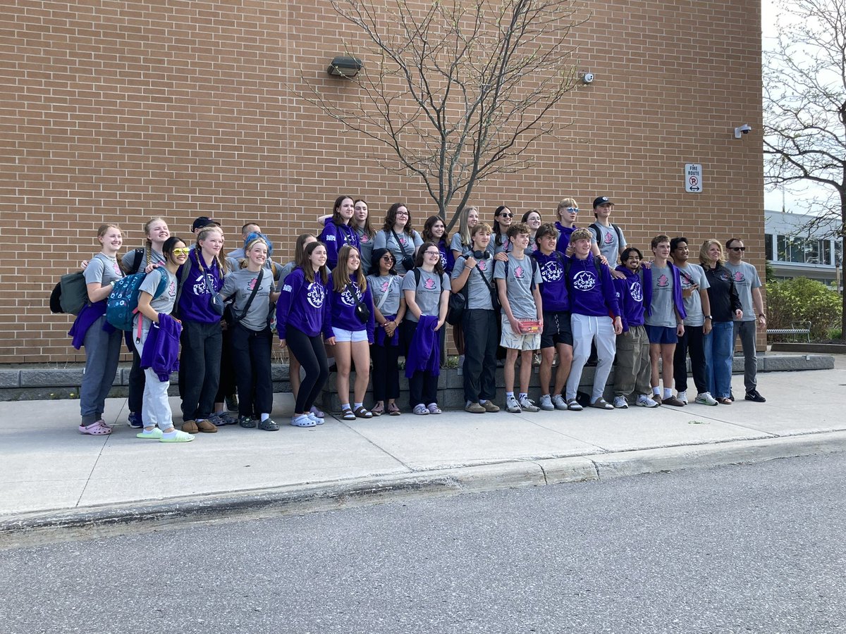 Wishing our staff and students in our Global Perspectives Program a wonderful trip to Germany! <a href="/ISSUpdates/">Innisdale SS</a> <a href="/InnisdaleSchool/">Innisdale Secondary School</a>