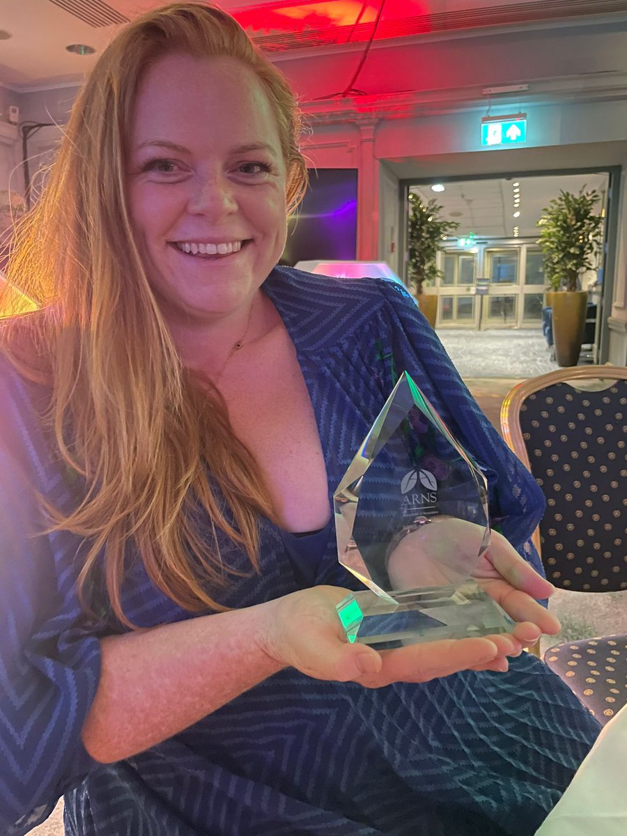 ESHT_RESPS's tweet image. So proud to have won the @ARNS_UK Award for Excellence in Respiratory Care! We are such an amazing team and so grateful to ARNS for this accolade! #respiratory #teamoftheyear