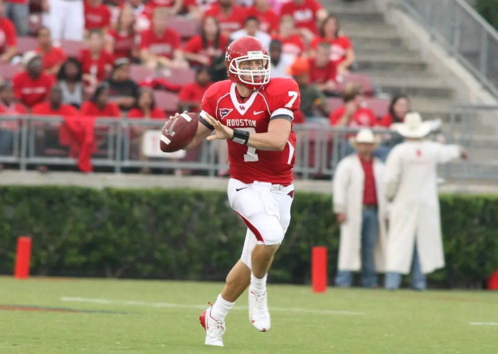 luke_babin2027's tweet photo. It’s a blessing to receive an offer from the University of Houston‼️

Thank you @CoachShawnBell & @UHCougarFB staff for the opportunity to play for an amazing program with rich QB history and a first class education‼️ #GoCoogs @wesley_fritz @CoachWEFritz @Coach_Barbay @WoodvilleFball @FiveStarGQB @TheQBTech @CoachRob4Realz