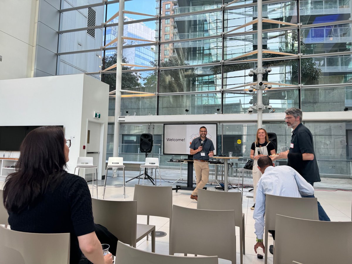 What a fantastic turnout at the Vancouver Localization Users Group event! Huge thanks to everyone who made it. Your participation fueled the success of this gathering. I can't wait for the next one! #Localization #Networking #VLUG