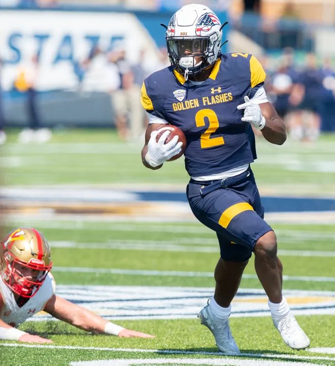 Blessed to receive my 8th offer from @KentStFootball 🔵@Rymiszewski17 @shelton_felton @VHS_FBrecruits @CoachDRob97 @ChadSimmons_ @SWiltfong_ @BrooksAustinBA