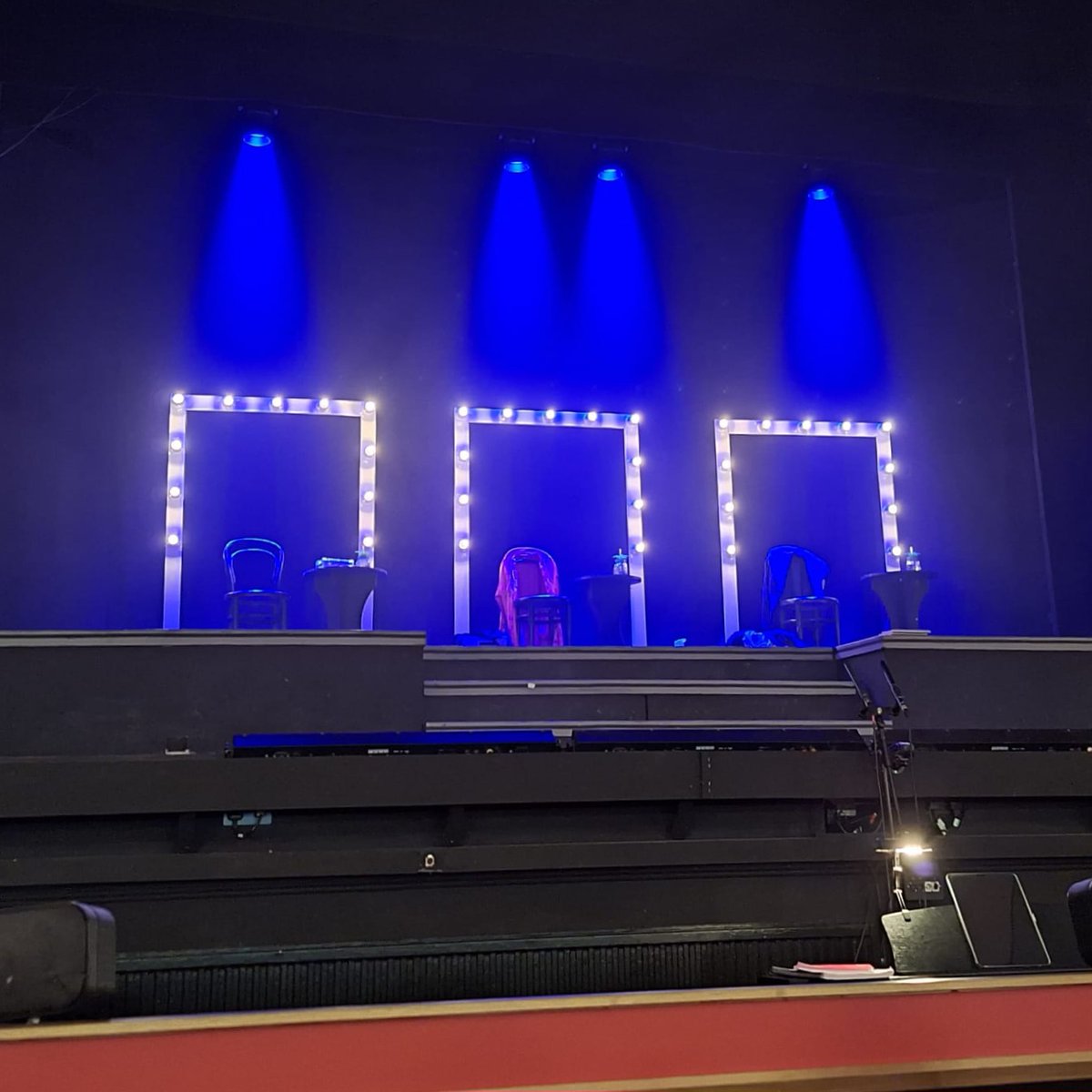 The Actors Wheel's performance of Vanities the Musical offered an enjoyable evening out at the Devonport Playhouse tonight. Well done to all involved. If you want to see it, it plays again tomorrow, 17 May, at 7.30 <a href="/marjonuni/">Plymouth Marjon University</a>