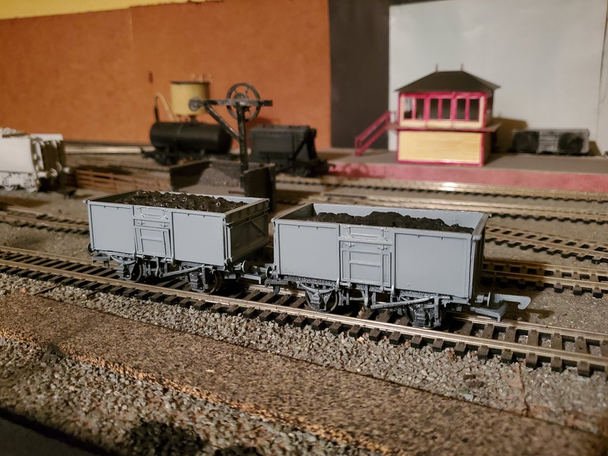 The other modelling interest #Dapol 16t mineral wagons - these will definitely need weathering. Far too pristine!