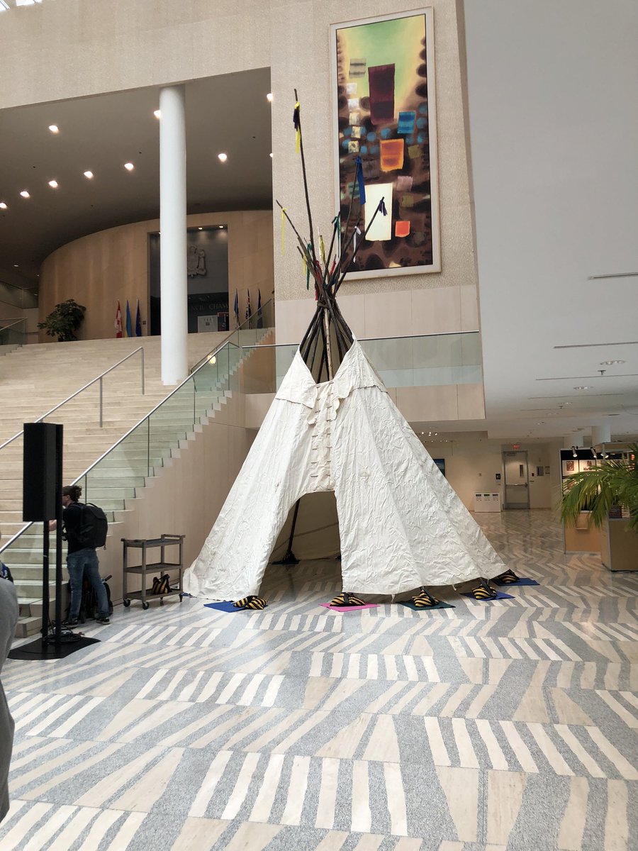 The first time ever a tipi was put up in @CityofEdmonton #CityHall