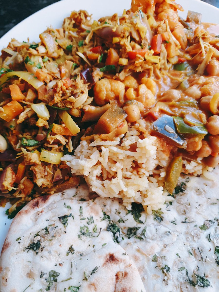 What was on the #vegan plate tonight? Chickpea & Cauliflower Madras, Basmati Rice, Jackfruit Shredded 'pork' Style Curry, served w/ Coriander Naan Bread #VeganForTheAnimals #VeganFood #ItsEasy2bVegan #Vegansk #KeepDeathOffThePlate #Vegan4Life #HomeCooking #SvenskaVeganer