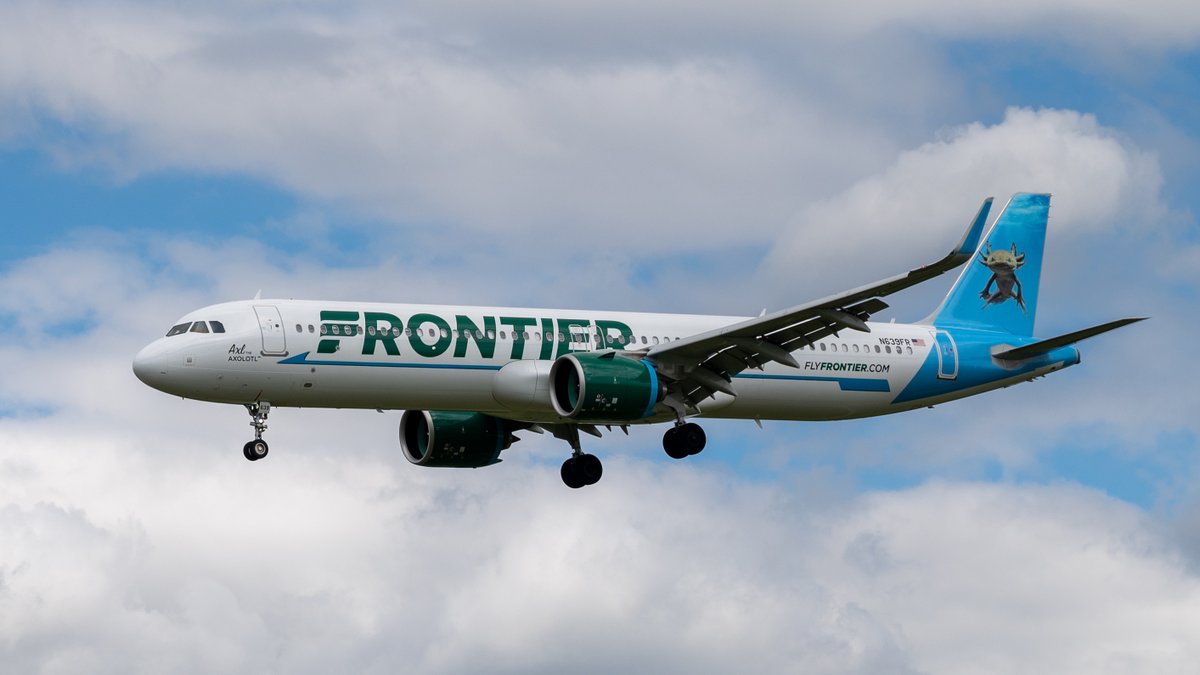 BWI_Airport's tweet image. New service between BWI Marshall Airport and Cleveland!

Our first @FlyFrontier flight from @goingplacesCLE arrived earlier this afternoon.

#SceneAtBWI #MDOTscenes #airports