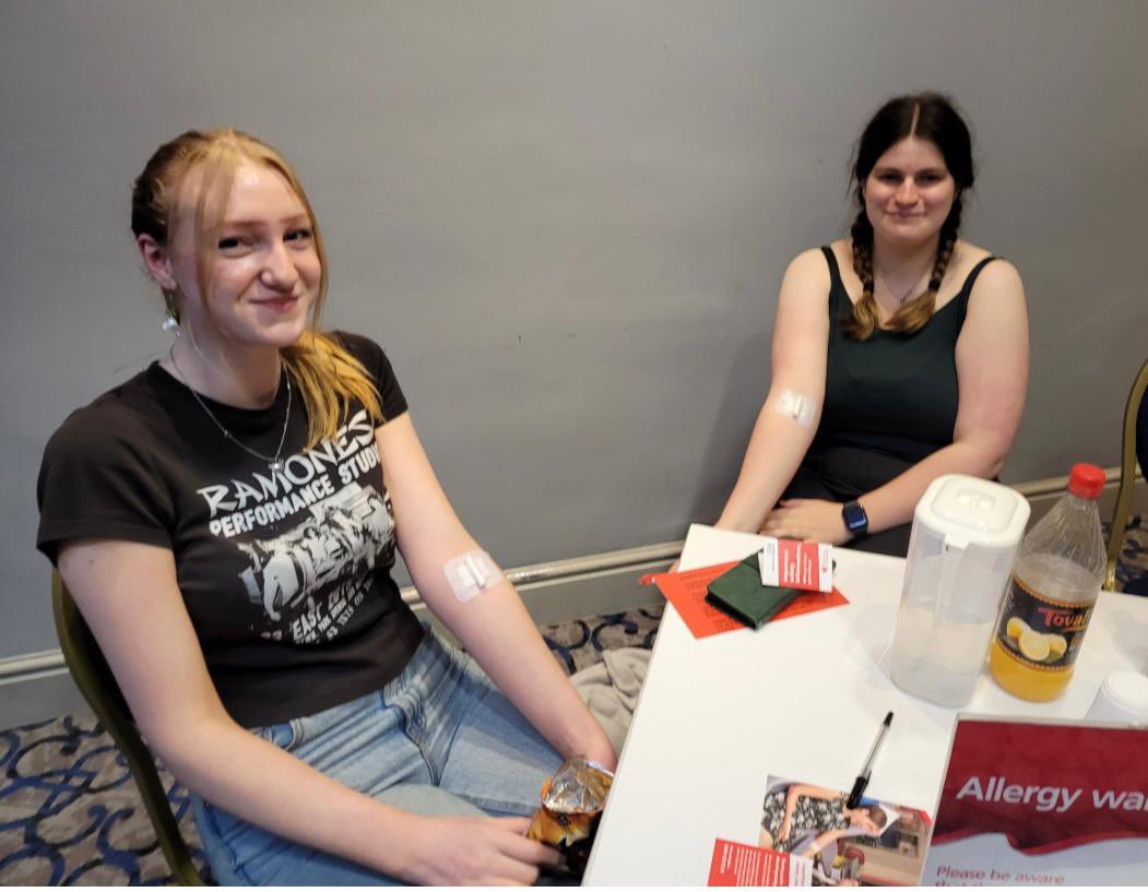 After learning about blood donation in their Personal Development session with Miss Holden, our sixth form students Erin and Emily decided to become donors themselves this evening. What hero’s! #teamrbhs #takepart #dotherightthing 🩸💪🏻🤩