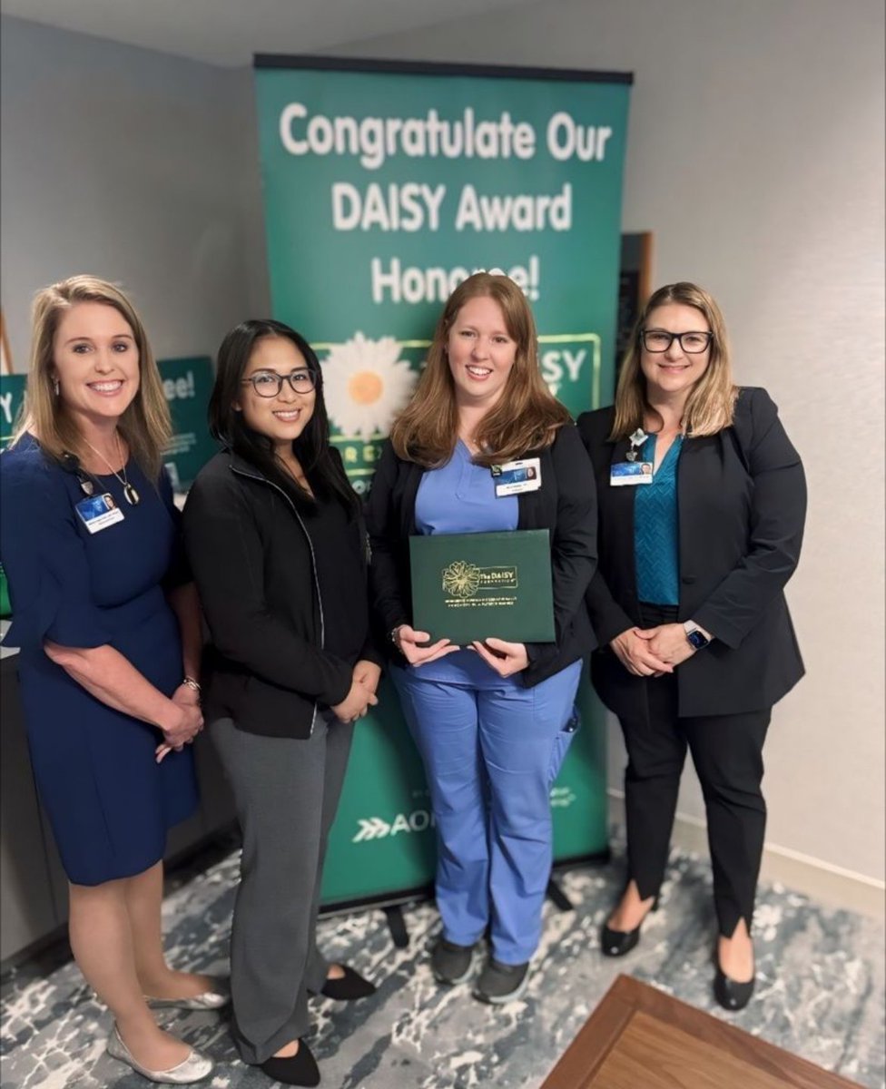 Amy Conley is an RN Coordinator who supports the #LiverTransplant team at #MayoClinicFL. We are incredibly proud of Amy as a stellar representative of the transplant nursing team who received the Daisy Award this week! Congratulation, Amy!