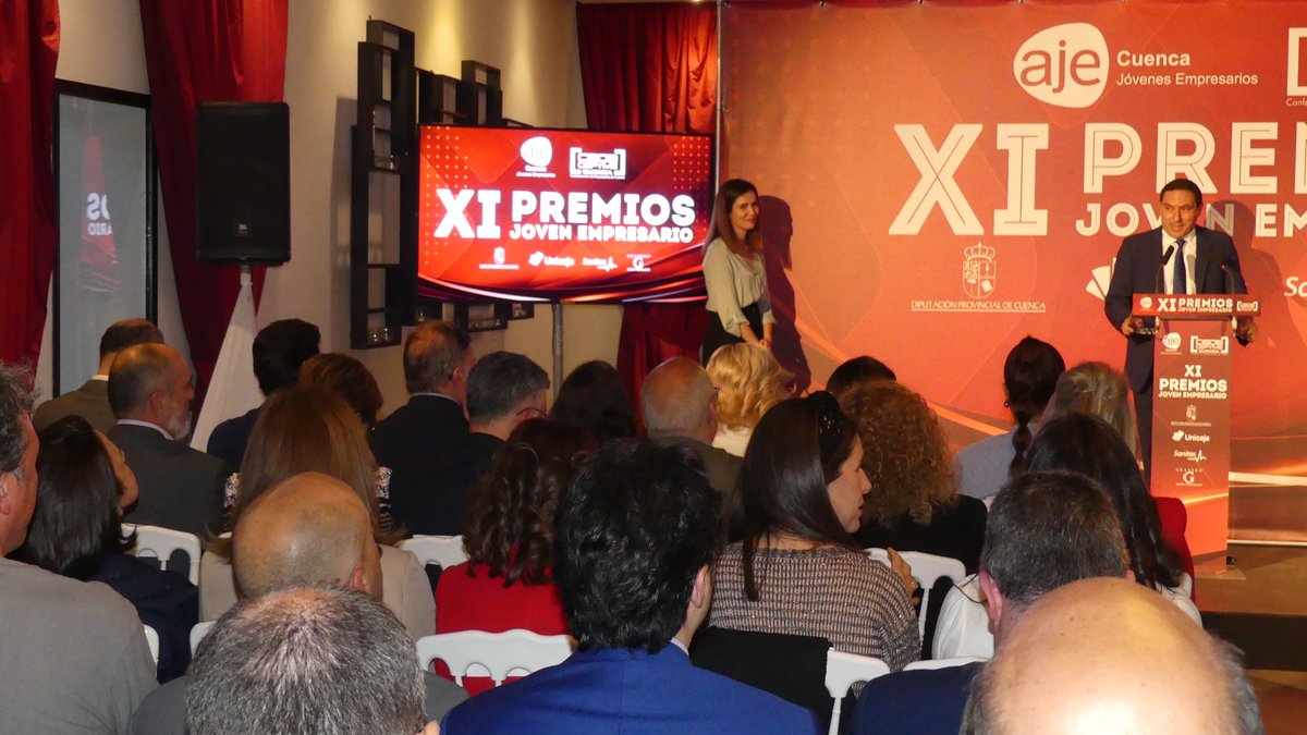 ajecuenca's tweet photo. .@ajecuenca muestra el potencial del joven empresariado de la provincia en sus XI Premios @ceoecuenca @DipuCuenca @UnicajaBanco @MarmolesGranero https://t.co/FqcD1ARKc3 https://t.co/hw9tknEBmv