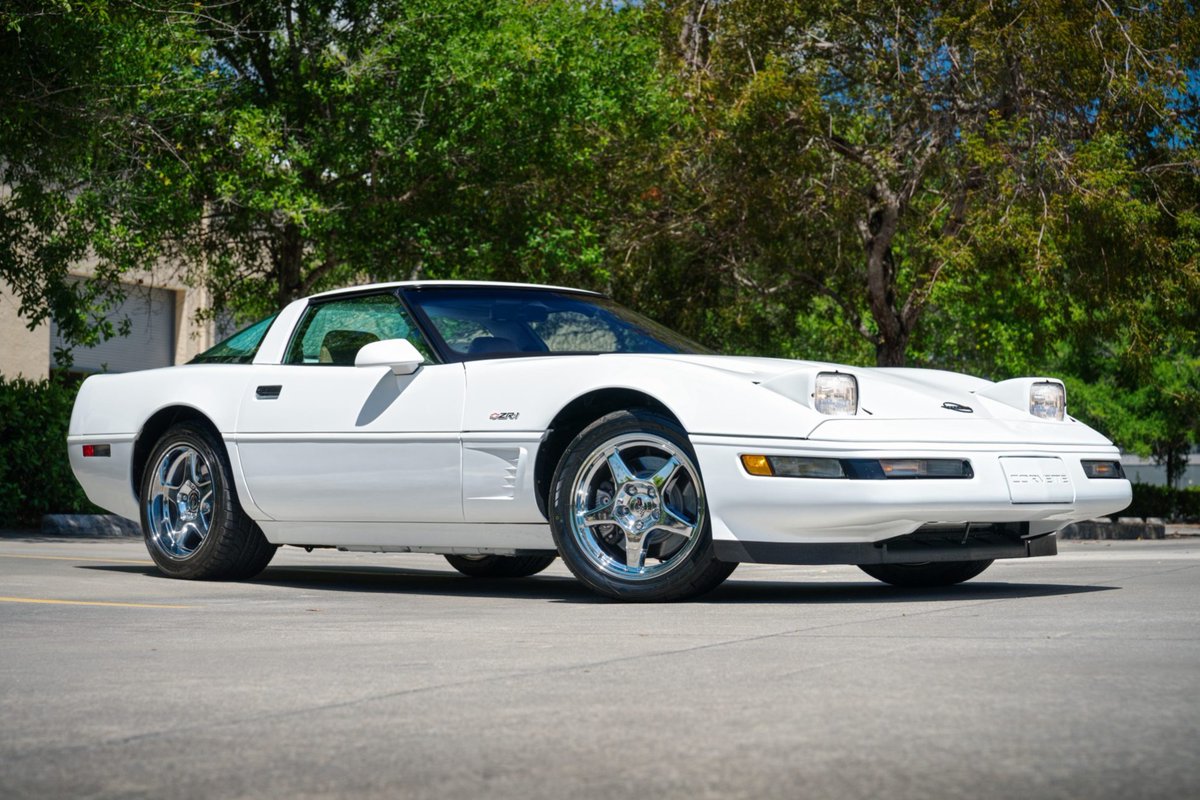Need Leads? / 2,500-Mile 1995 Chevrolet Corvette ZR-1: This 1995 Chevrolet Corvette ZR-1 was initially delivered to Lannan Chevrolet in Woburn, Massachusetts, and it was a 2019 NCRS Regional… dlvr.it/T6zxdc Bringatrailer.com #carsofinstagram #carporn #classiccar