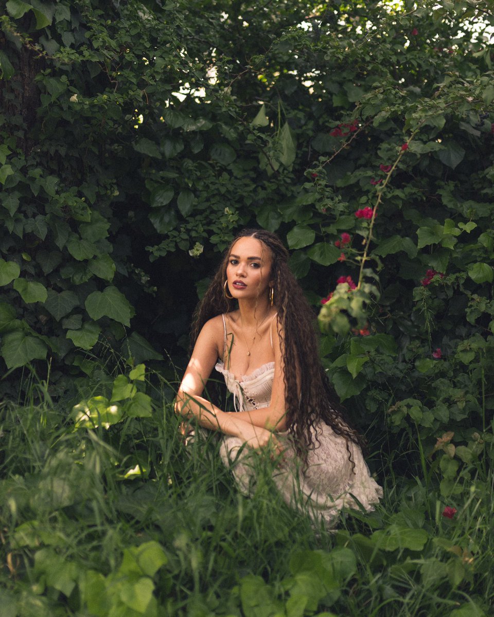 madisonpettis's tweet photo. Madison Square Garden https://t.co/XiftLvxAjg