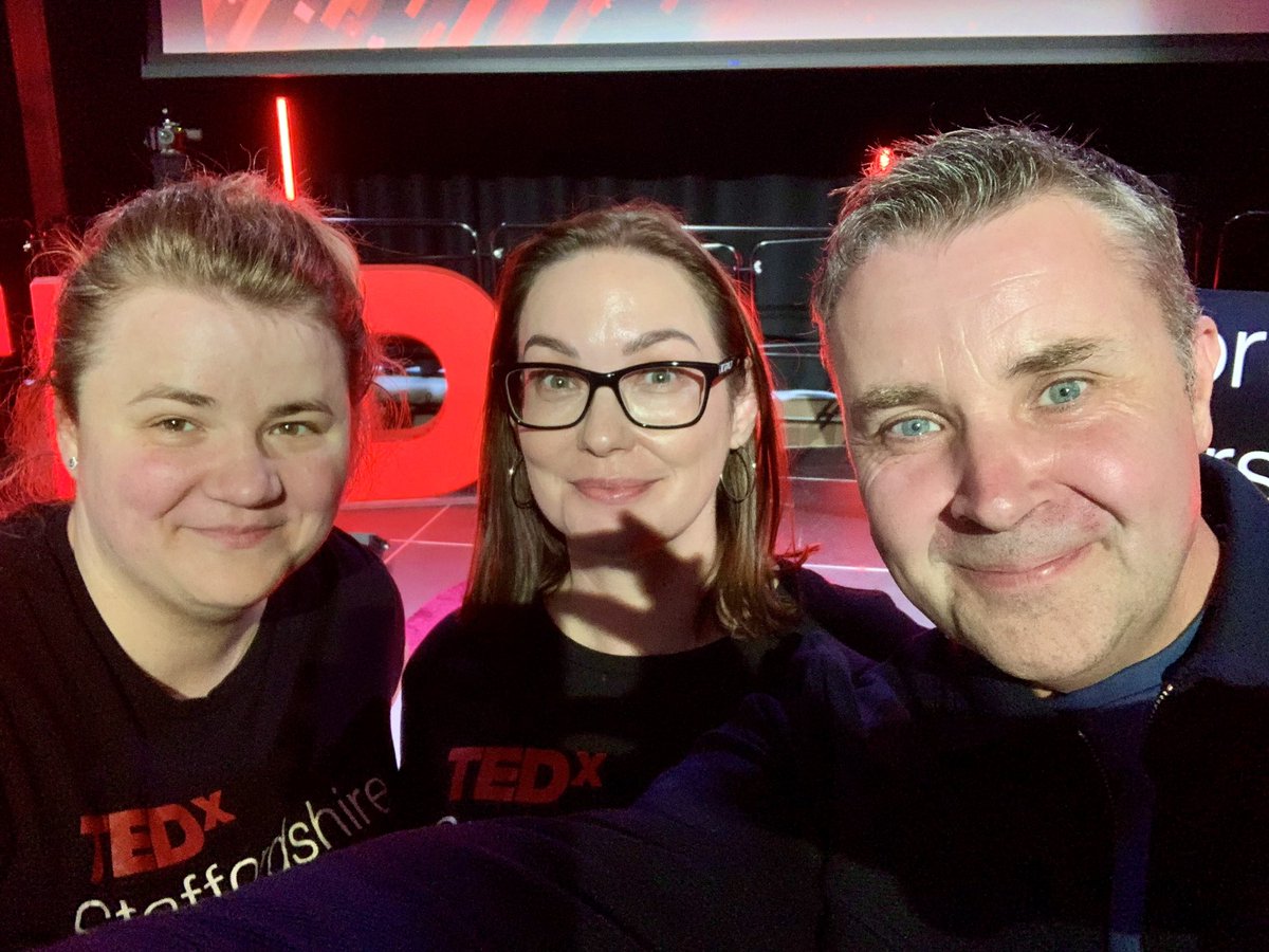 👏 Thank you to our brilliant @TEDxStaffsUni speakers
👏 Thank you to our fantastic audience. 
😊 And congratulations to my colleagues across @StaffsUni teams for staging such a memorable showcase - especially our superb Comms team for choreographing. 
This is team work 👌