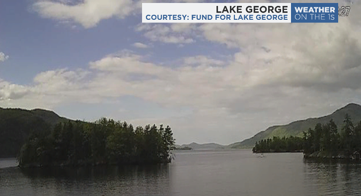 Starting to see some sun up near Lake George. 

Also this is the first time I've noticed a boat on this shot this season #518wx #lakegeorge