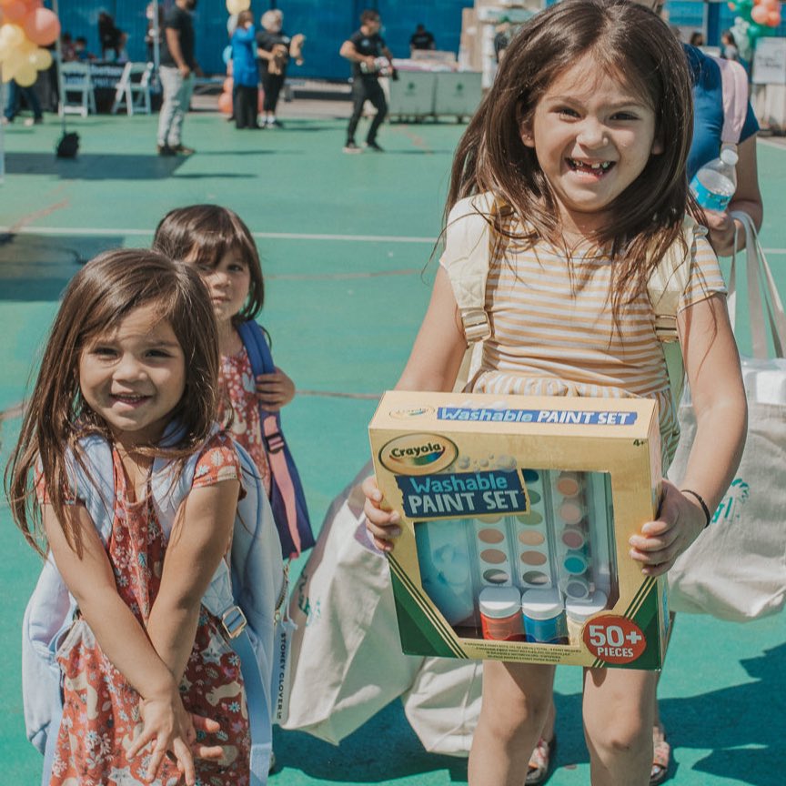 School’s (almost) out for summer! You can help make a direct impact on the children we serve through Baby2Baby’s Summer Success Program by providing students with the essentials they need over the summer. Sign up bit.ly/B2BSummerSucce…