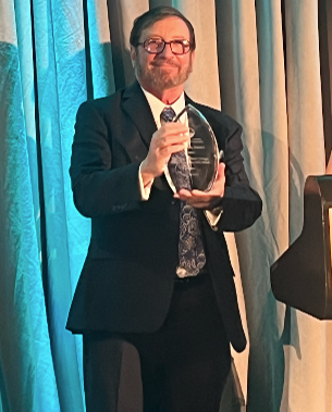 Robert W. Amler, M.D., M.B.A., vice president for government affairs and dean of the SHSP, was presented with the Westchester Institute of Human Development 2024 President’s Award at the Spring Gala. #NYMC #NYMCSHSP