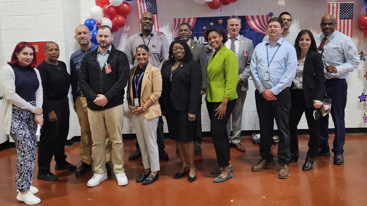 This past Monday, #DOC hosted a #MemorialDay Community Engagement Day at the Otis Bantum Correctional Center on #RikersIsland for persons in custody who are veterans and their loved ones.  Learn more today at bit.ly/3QMVEfQ. #TBT