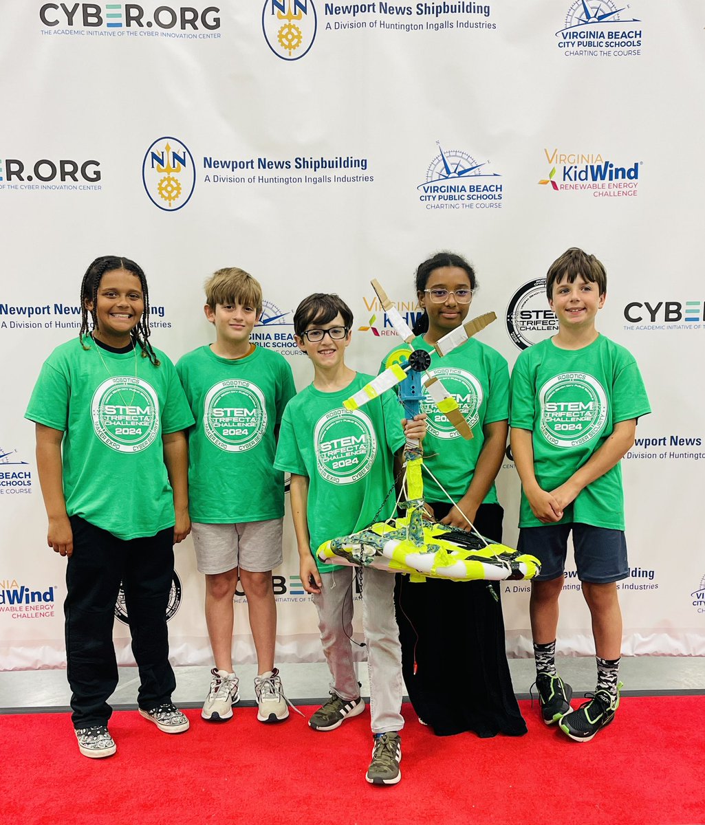 Danielle Minehan tweet media