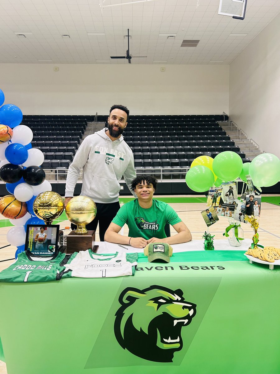 Congrats to these young people here! We are particularly proud of our basketball fellas!!! 🏀 <a href="/Jovann___/">Jovan Danner</a> <a href="/luke_rybicki/">Luke Rybicki</a> This is one of the first big steps to being ready for what’s coming…excited and ready to see how your stories unfold! As usual…it’s a GREAT day to be a Fox!