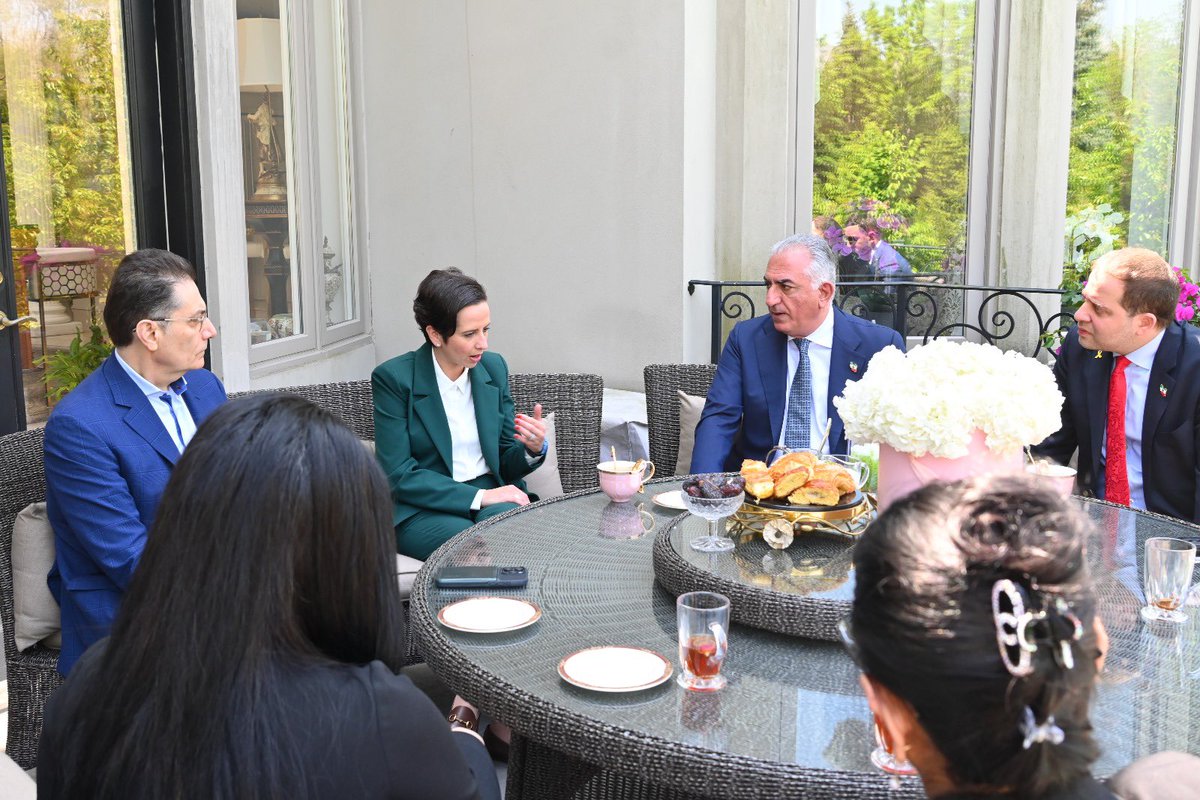 It was my honor to once again spend some time with Crown Price @PahlaviReza , as well as my friend @gghamari this afternoon. He discussed a path forward for a free and democratic Iran. I made clear that high-ranking #IRGC agents are welcomed with open arms in Canada and they