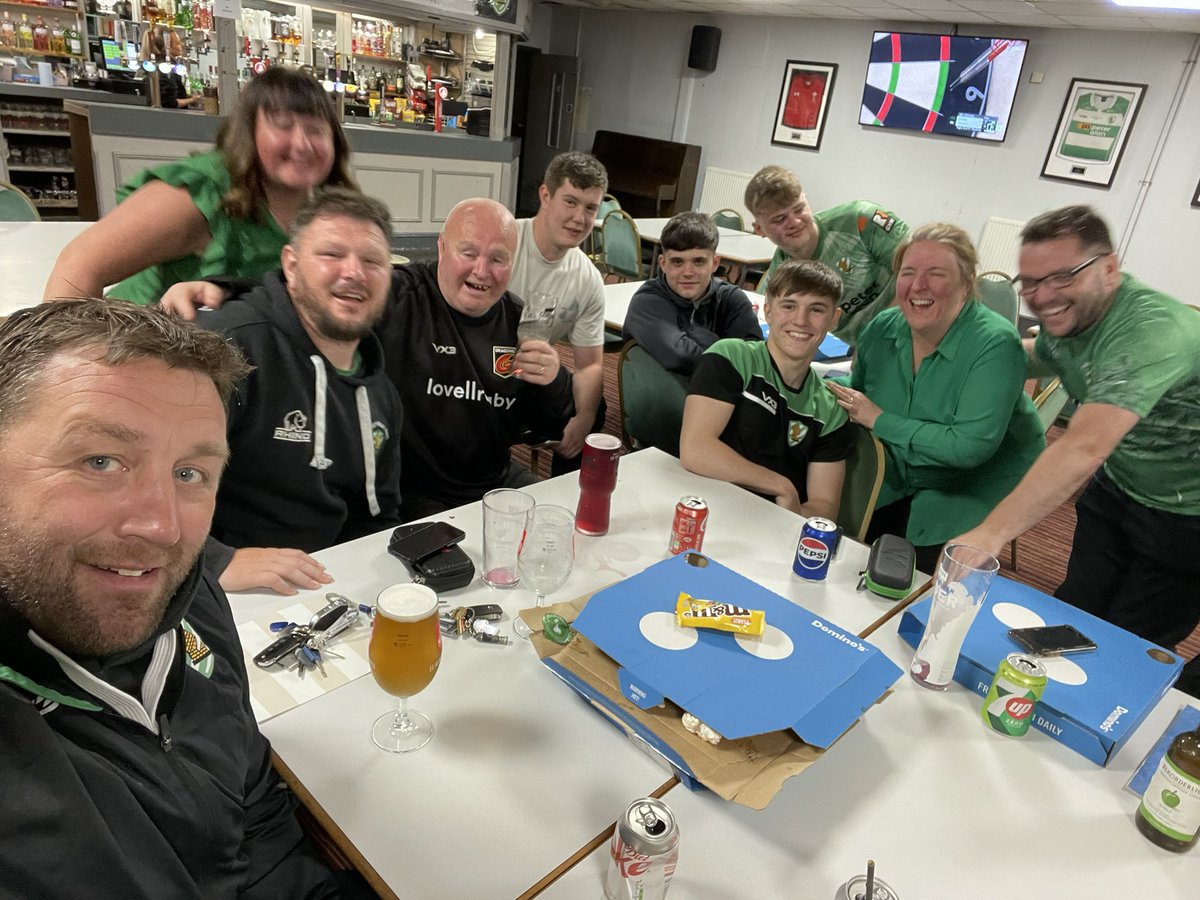 Jason Lewis tweet media