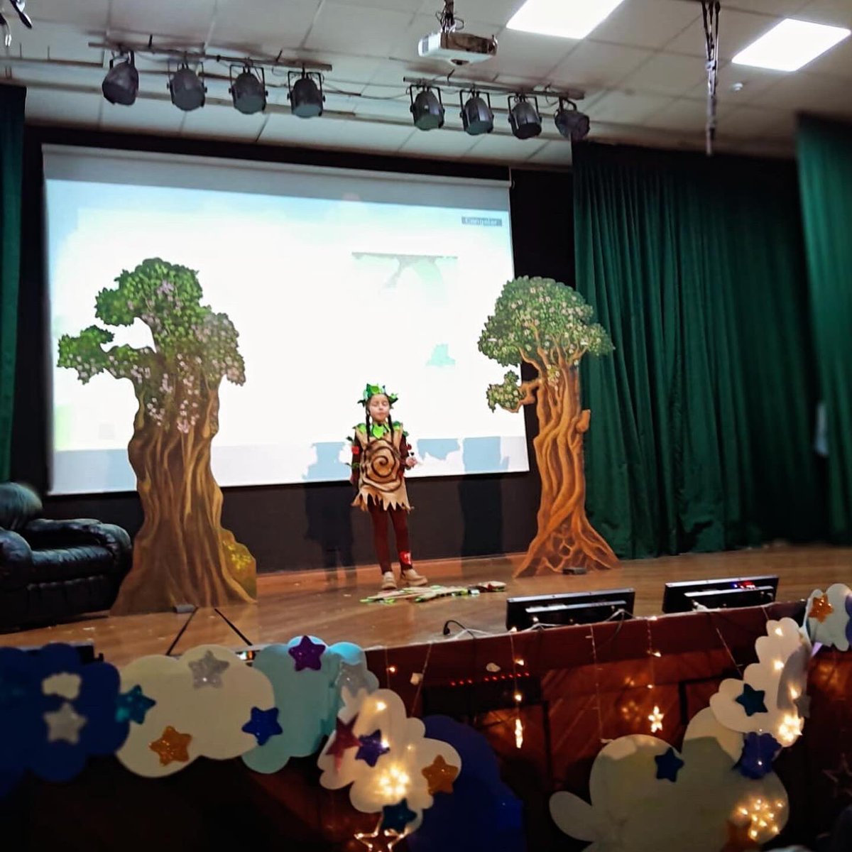 seklosvalles's tweet image. 📚✨Exciting News! We’re thrilled to announce that we took part in a Storytelling Contest. 🌟 Our students shared a great stories. 

Congrats to all!

#sermejores 
#storytellingcontest 
#colegionilingüe 
#jointheadventure 
#ecuador🇪🇨