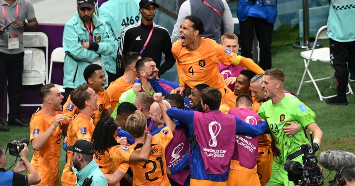 🔥 Hollanda'nın EURO 2024 kadrosu açıklandı!: 2024 Avrupa Futbol Şampiyonası'nda D Grubu'nda Polonya, Avusturya ve Fransa ile mücadele edecek olan Hollanda'nın kadrosu açıklandı. haberturk.com/hollanda-milli… #TrSpor #TrHaber #TrNews