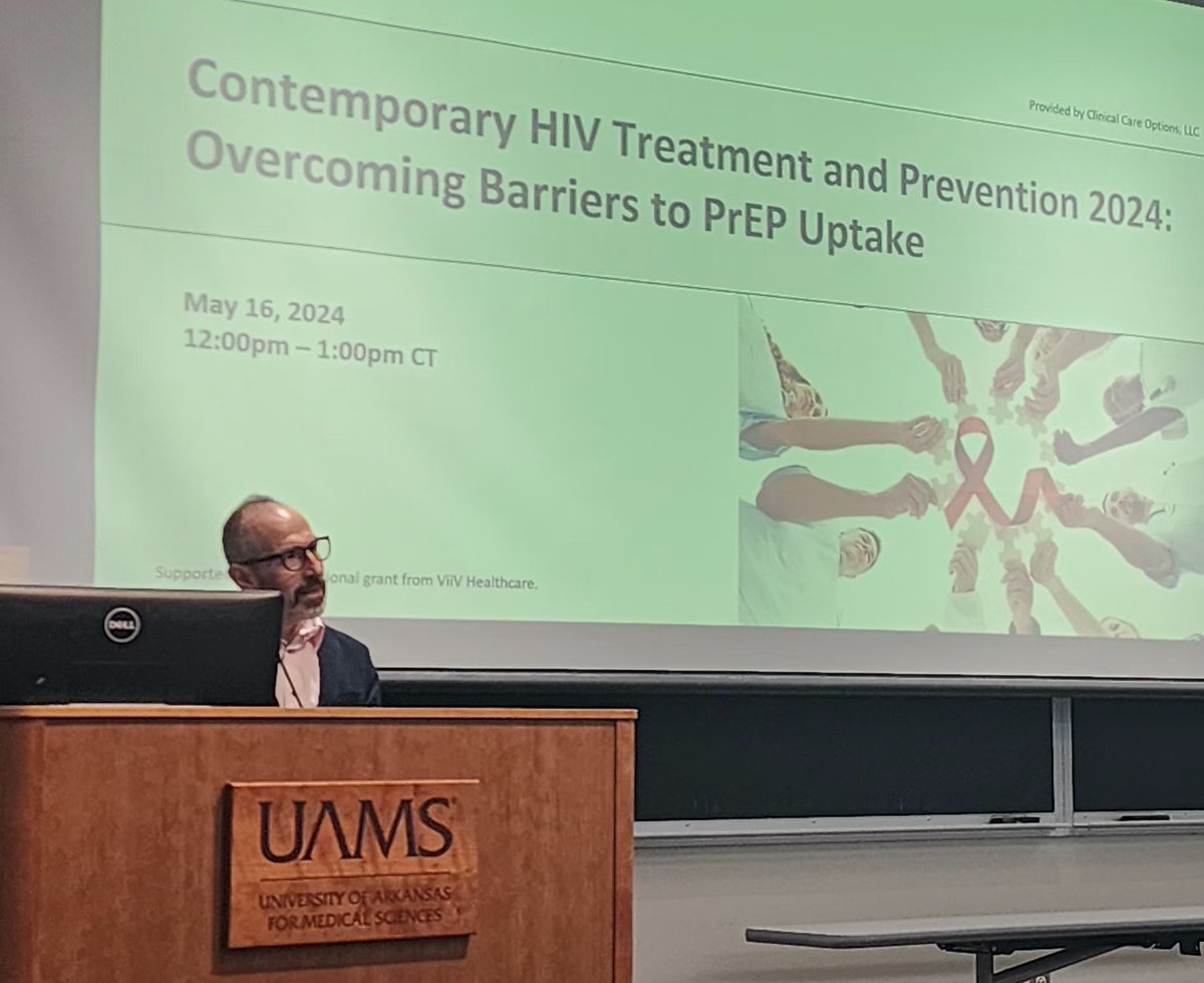 Incredible IM grand rounds with Dr. Wohl @DavidAlainWohl , Professor of Medicine, Infectious Diseases, University of North Carolina!! Fellows had a fantastic one-on-one interactive session, and we greatly appreciated your talk on "Overcoming Barriers to PrEP Uptake." #IDtwitter