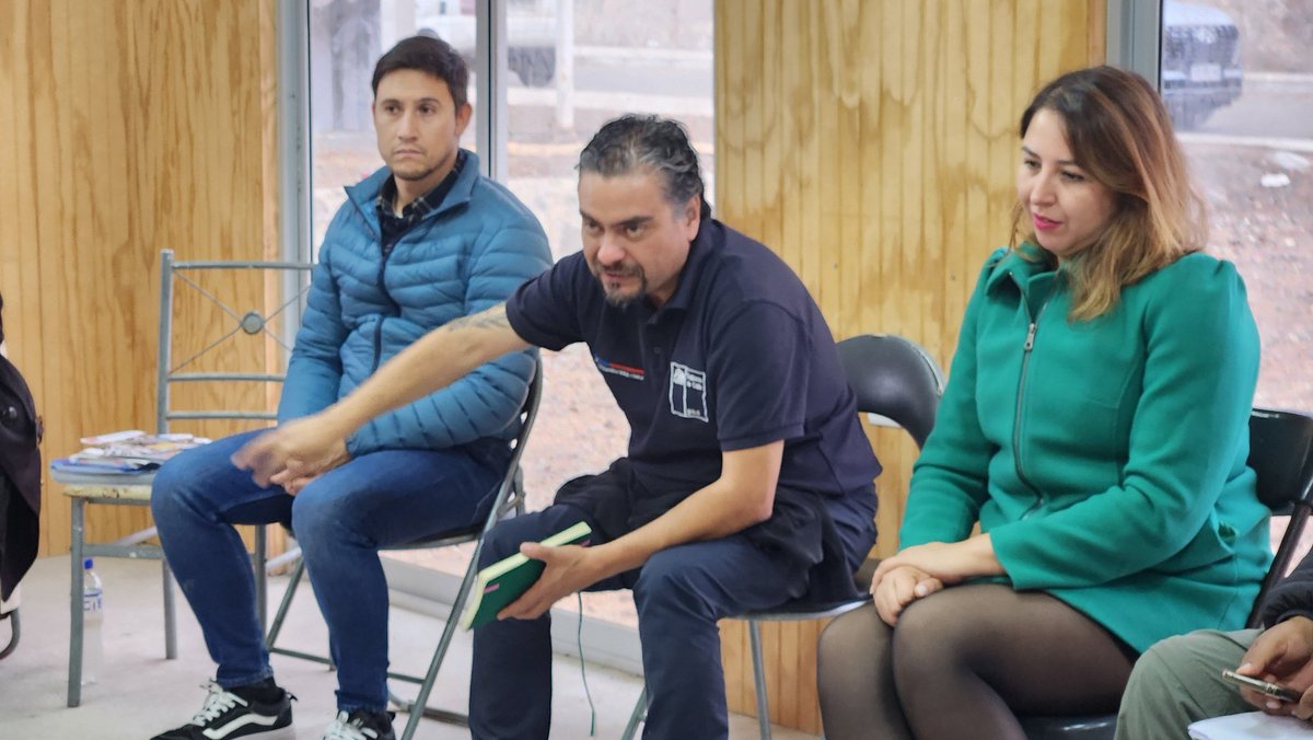 Este jueves estamos en Caleta San Marcos conversando con vecinas y vecinos, escuchando sus inquietudes y entregando información en relación a los programas. #GabineteSocial #Tarapacá #Iquique