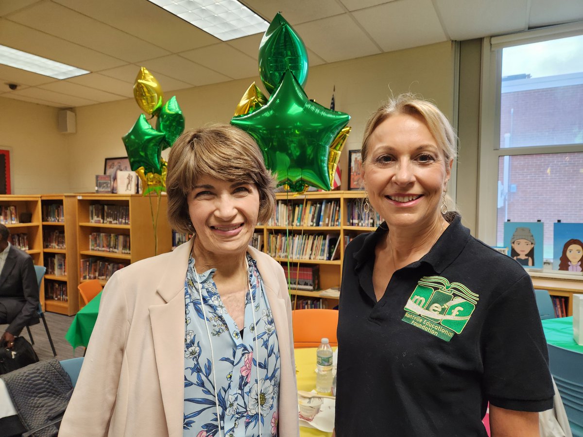 MontvilleTwpSchools (@montvilletwpsch) on Twitter photo Speaker <a href="/DrLiseDeguire/">Dr Lise Deguire</a> spoke at #Lazar Living Lessons. Burned at the age of 4, she spent her childhood in hospitals. Today the renown author & psychologist talked about resilience. TY Montville Educational Foundation & #MEF Pres. Daria Senaldi-Romeo for support.
<a href="/MontvilleEduca1/">MontvilleEducationalFoundation</a> Speaker <a href="/DrLiseDeguire/">Dr Lise Deguire</a> spoke at #Lazar Living Lessons. Burned at the age of 4, she spent her childhood in hospitals. Today the renown author & psychologist talked about resilience. TY Montville Educational Foundation & #MEF Pres. Daria Senaldi-Romeo for support.
<a href="/MontvilleEduca1/">MontvilleEducationalFoundation</a>