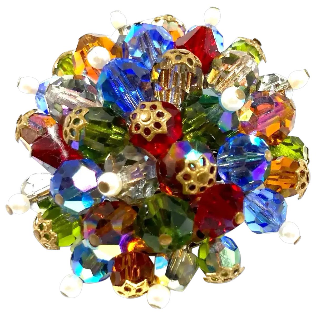 Large Dimensional Multi Colored Faceted Crystal Imitation Pearls Beaded Brooch #rubylane #vintage #brooch #beaded #crystal #vintagejewelry #giftideas #jewelryaddict #vintagebeginshere #fashionista #diva #glam rubylane.com/item/136230-E1…