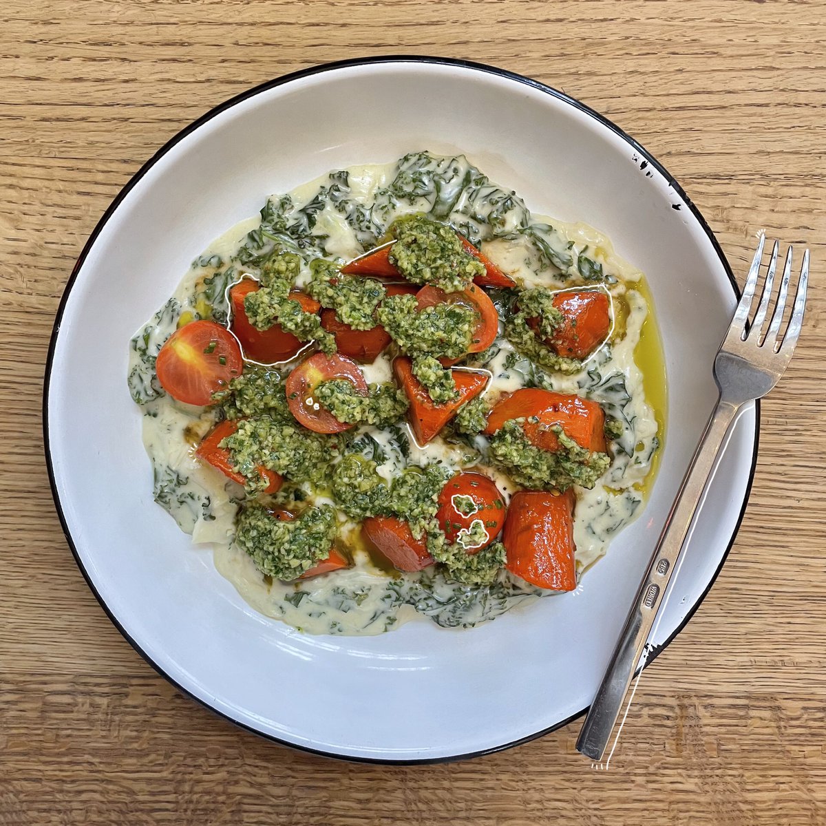 #FoodieFriday means it's time to treat yourself to some of the best BBQ in Ames! 🔥🍖 Hey Cyclones! 🌪️ If you’re craving some mouthwatering BBQ, make your way to <a href="/cornbredbbq/">Cornbred Barbecue</a>, just minutes from <a href="/iowastateu/">Iowa State University</a>! 

#uCribs #CornbredBBQ #AmesEats #CycloneEats #ISUFoodies #CollegeLife