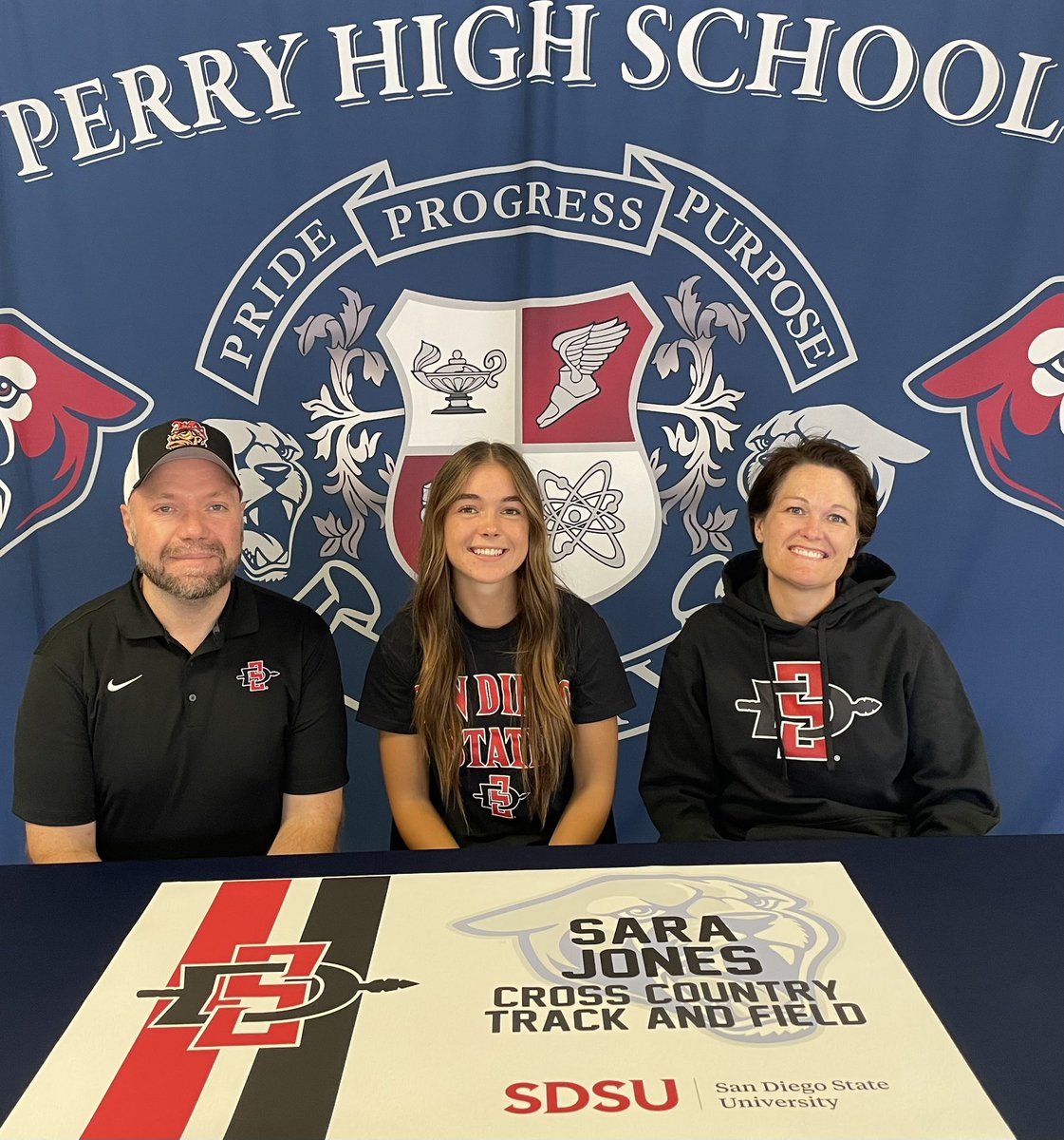 Congrats to Sara Jones for her commitment to San Diego State University for Cross Country and Track!