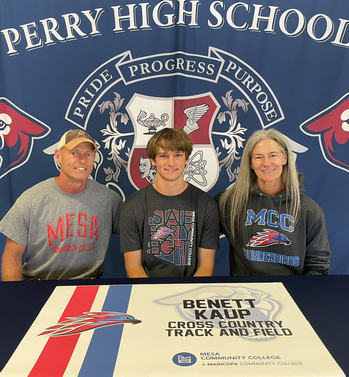 Congrats to Benett Kaup for his commitment to Mesa Community College for Cross Country and Track!