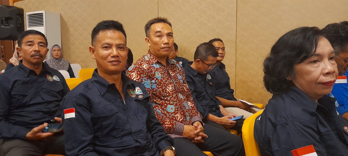 Rapat Sinergitas Pemerintah Provinsi Kalimantan dan P3MD Kalimantan Tengah tanggal 16 s.d. 21 Mei 2024 di Palangka Raya. Dibuka secara resmi oleh Wakil Gubernur Kalimantan Tengah,Bapak H. Edy Pratowo
#KaltengBerkah 
@halimiskandarnu @taufikmadjid71 @kemendespdtt @Roadpimkalteng