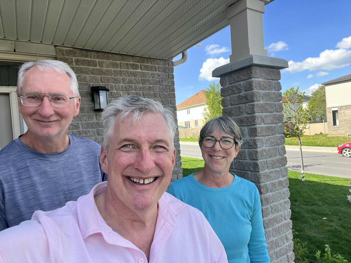 Another terrific canvass in #Carleton, with two of the many fine people I had the honour of meeting today.

#TogetherWeCan
#CarletonDeservesBetter