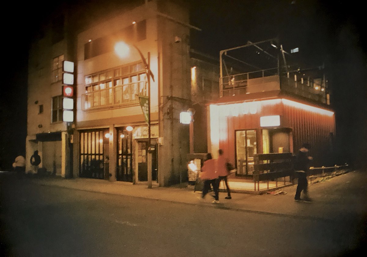南2条西8丁目。2024.04.22
Leica M6 Serenar 28mm F3.5 FujiFilm SUPERIA X-TRA 400
#leica #leicam6 #canon #fujifilm #filmphotography #streetphotography #いぶしかもし酒場choi #tanuhachigarden #tanukikoji #sapporo  #welcomesapporo