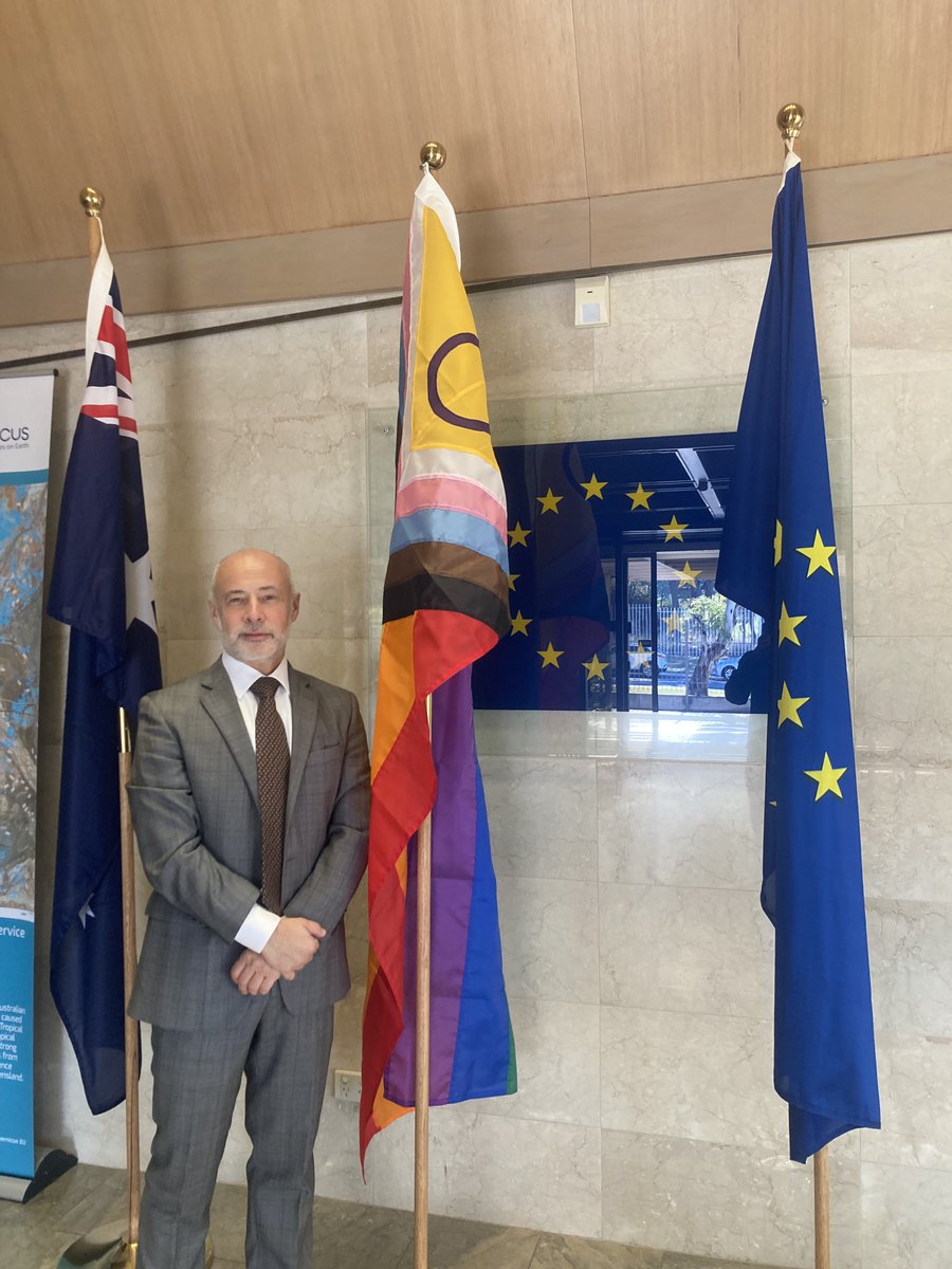 On the #IDAHOT Day, the EU Ambassador and the EU Delegation staff 🇪🇺 in Canberra 🇦🇺 stand united against homophobia, biphobia, and transphobia. We proudly display the Progressive Rainbow flag 🏳️‍🌈at the Delegation. No one left behind! #IDAHOT2024 #EU4LGBTIQ #StandUp4HumanRights