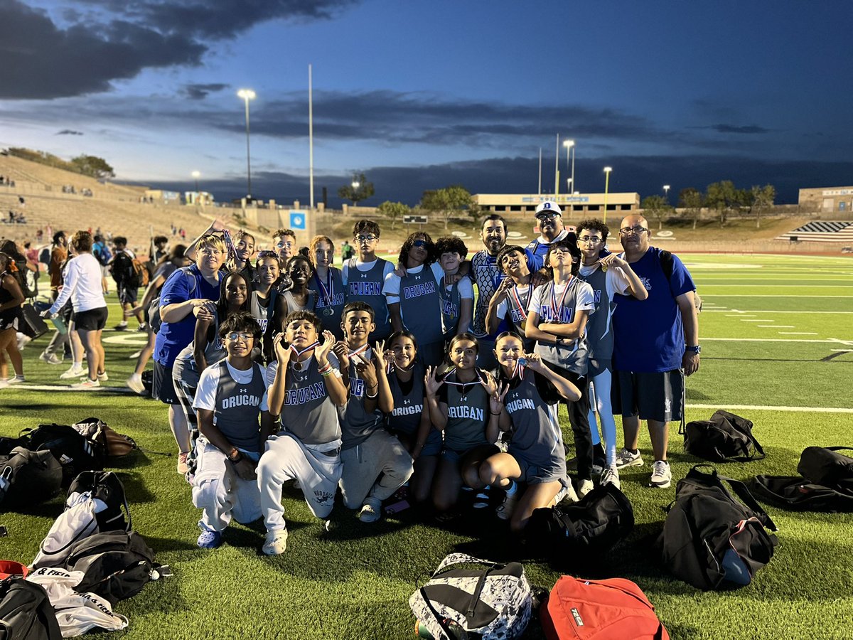 Drugan Dragons Athletics (@athleticsjds) on Twitter photo Our @JDrugan_K8 coaches cannot begin to express how proud we are of our team! Our 7th girls and 7th boys were district runner up and our 8th grade girls took 3rd place in district! We are a small but mighty bunch <a href="/JBeltran_JDS/">Jackie Beltran</a> <a href="/JEnriquez_JDS/">Joel Enriquez</a> <a href="/Jalvar50/">Jose A</a> <a href="/ahsblazertf/">ahstrailblazertf</a> Our @JDrugan_K8 coaches cannot begin to express how proud we are of our team! Our 7th girls and 7th boys were district runner up and our 8th grade girls took 3rd place in district! We are a small but mighty bunch <a href="/JBeltran_JDS/">Jackie Beltran</a> <a href="/JEnriquez_JDS/">Joel Enriquez</a> <a href="/Jalvar50/">Jose A</a> <a href="/ahsblazertf/">ahstrailblazertf</a>