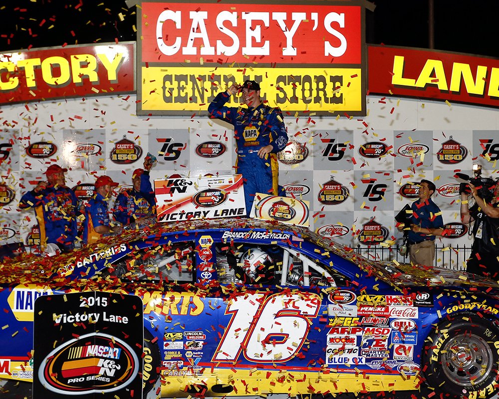 HoursofRacing's tweet photo. On this day in 2015, @Bmcreynolds28 scored his 1st career NASCAR K&N Pro Series East win at @iowaspeedway #NASCAR #KNEast #ThisIsMySpeedway https://t.co/4cedH7Rhd0