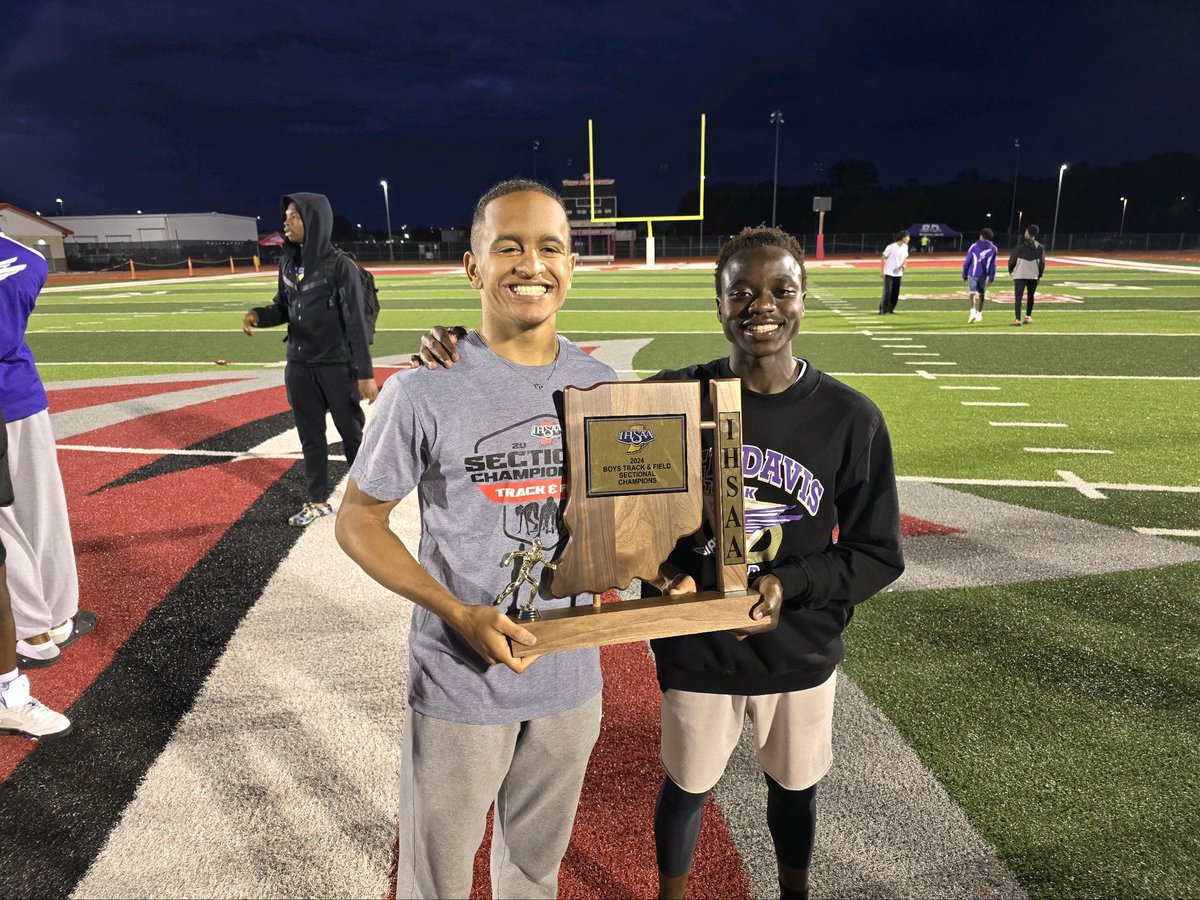 Ben Davis CC (@giantdistance) on Twitter photo Open 800
Soph <a href="/theminirunner/">aboubakar.ibrahim</a> doubles back to be Sectional Champ again in 1:57!
Sr <a href="/tatumpaglia/">Tatum Paglia</a> runs 2:03.63 (:02 PR) to nab 5th and 5 important points!
<a href="/BDtrack/">Mike Davidson</a> <a href="/GiantAthletics/">Ben Davis Giants</a> <a href="/BenDavisHS/">Ben Davis High School</a> Open 800
Soph <a href="/theminirunner/">aboubakar.ibrahim</a> doubles back to be Sectional Champ again in 1:57!
Sr <a href="/tatumpaglia/">Tatum Paglia</a> runs 2:03.63 (:02 PR) to nab 5th and 5 important points!
<a href="/BDtrack/">Mike Davidson</a> <a href="/GiantAthletics/">Ben Davis Giants</a> <a href="/BenDavisHS/">Ben Davis High School</a>