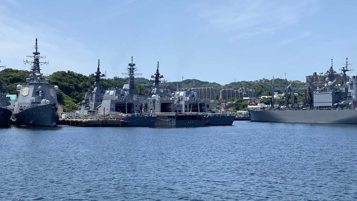 試験艦あすか、護衛艦あきづき・てるづきのFCN搭載艦セット撮れました。
なんか、ブルーリッジの入港もありましたが、スマホで撮ってなかったわ…。
#YOKOSUKA軍港めぐり
#横須賀軍港めぐり