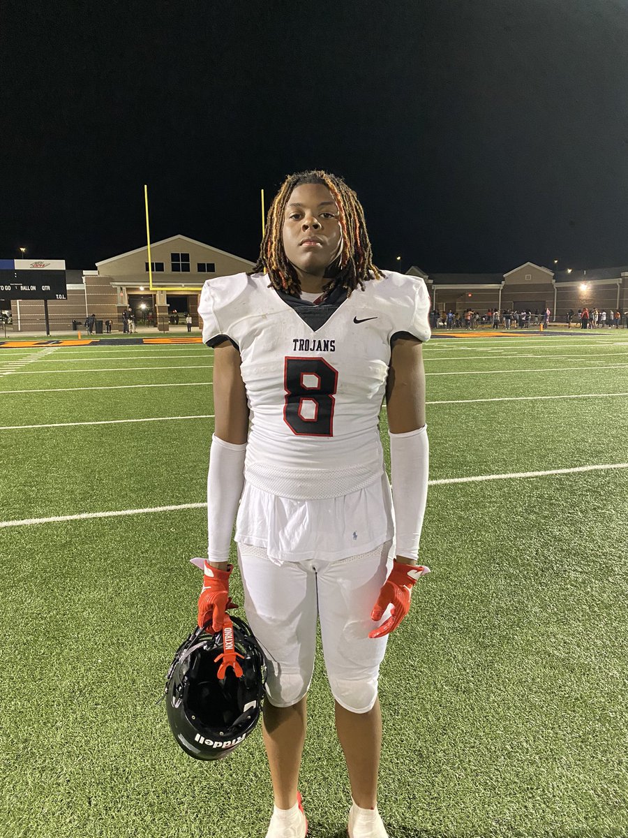 26’ DE/OLB Mhari Johnson (@mharijohnson ) Muscle Shoals (AL.) 3 sacks and multiple tackle performance for Johnson against Austin in their spring game. Recently received an offer from West Georgia. Talented player and has special potential in a very deep 26’ class. Film soon 🔓