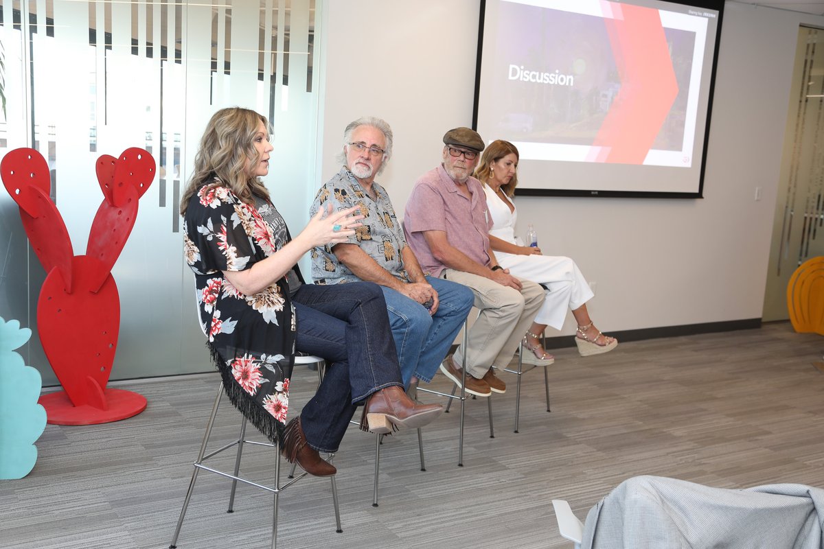 GPEC's tweet photo. Thanks to everyone who joined us in kicking off our ‘Snapshot of Greater Phoenix’ exhibit! 🎨 The evening included a panel discussion with insights from local artists & a unique opportunity to engage with the creators & their work. #azartists https://t.co/9u0UkH4pz7