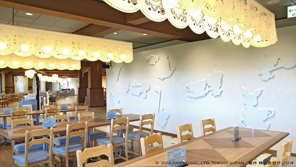 3月22日にリニューアルした『ハーベストテーブル』を紹介！✨
新しくなった店内にはキャラクターがいっぱいのフォトスポットやキャラクターがデザインされたライトなどとってもカワイイ空間になったよ🌟
壁紙に隠れたキャラクターも探してみてね💖

🍽️harmonyland.jp/restaurant/har…

#ハーモニーランド