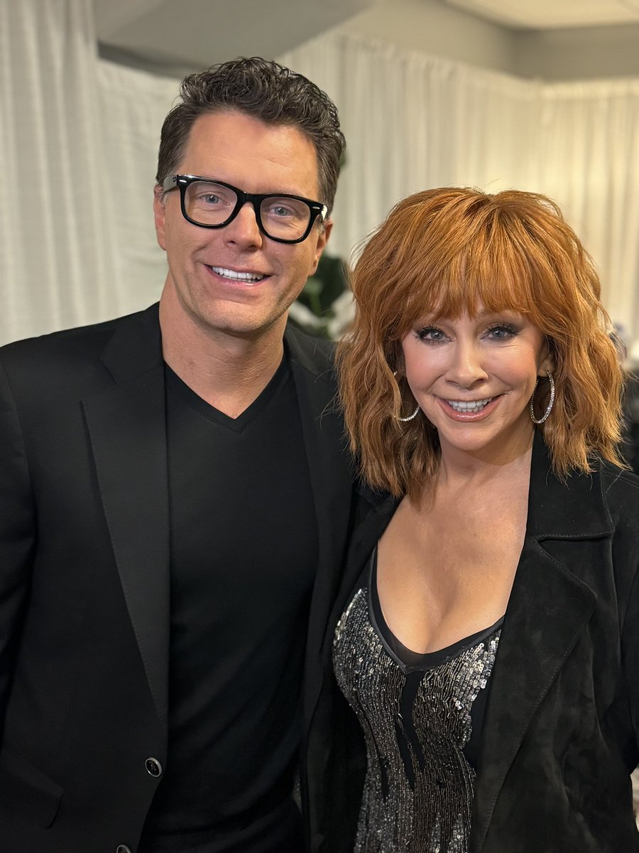 Thanks for watching tonight if you watched. Also @reba is always A+ . Heck of an @ACMawards