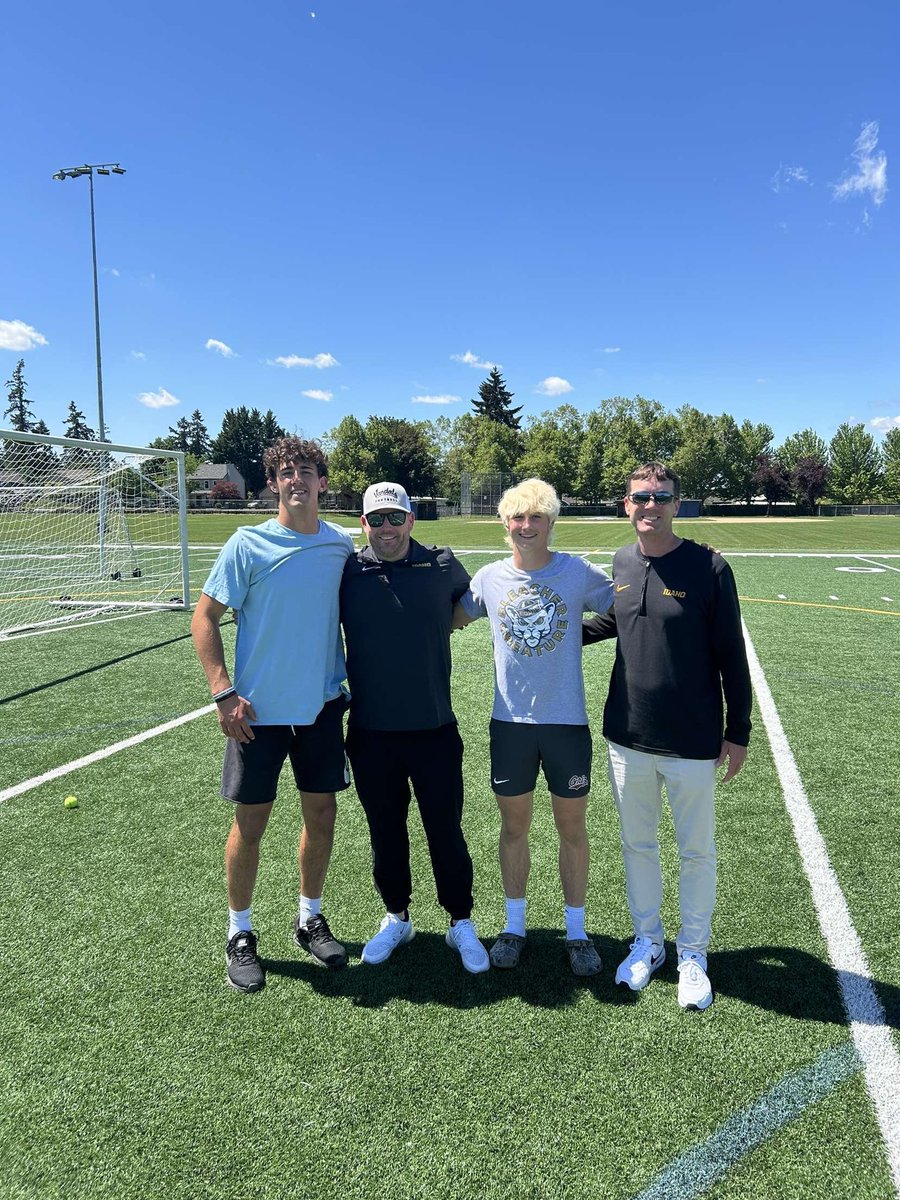 Thank you coach <a href="/Coach_Sutt/">Tyler Sutton</a> and <a href="/LukeSchleusner/">Luke Schleusner</a> from <a href="/VandalFootball/">Idaho Football</a> for seeing what me and the best TE recruit in Oregon <a href="/DOMANjackson/">Jackson Doman</a> have to offer. Go vandals! @Canby_Football <a href="/BrandonHuffman/">Brandon Huffman</a> <a href="/JordanJ_/">Jordan Johnson</a>