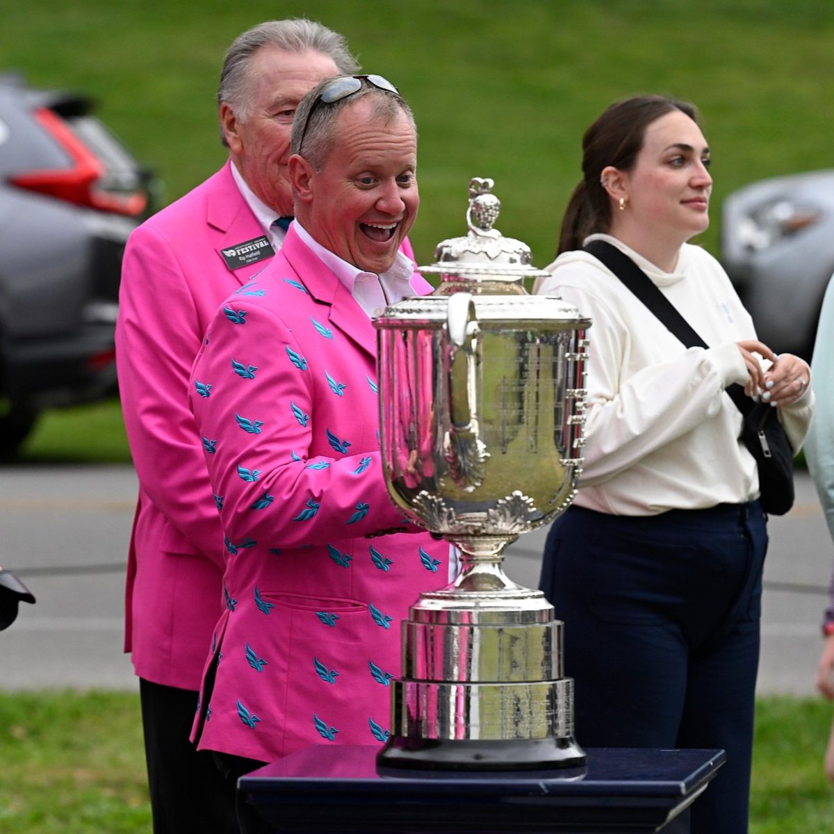 That look you get when you see the Wanamaker Trophy in #Louisville. 😁 From #KYDerbyFestival to the #PGA, spring is #winning! 🎉⛳🏆 Get all the @PGAChampionship details: bit.ly/3fuhCi7