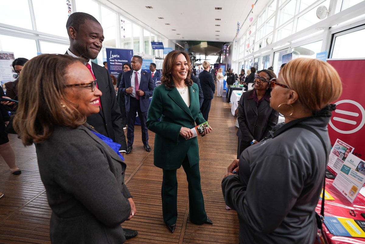 During my Economic Opportunity Tour, I am traveling the nation to speak directly with small business owners and entrepreneurs — and to make sure they have access to the resources to turn their dreams into reality.  

Learn more at EconomicOpportunity.gov.