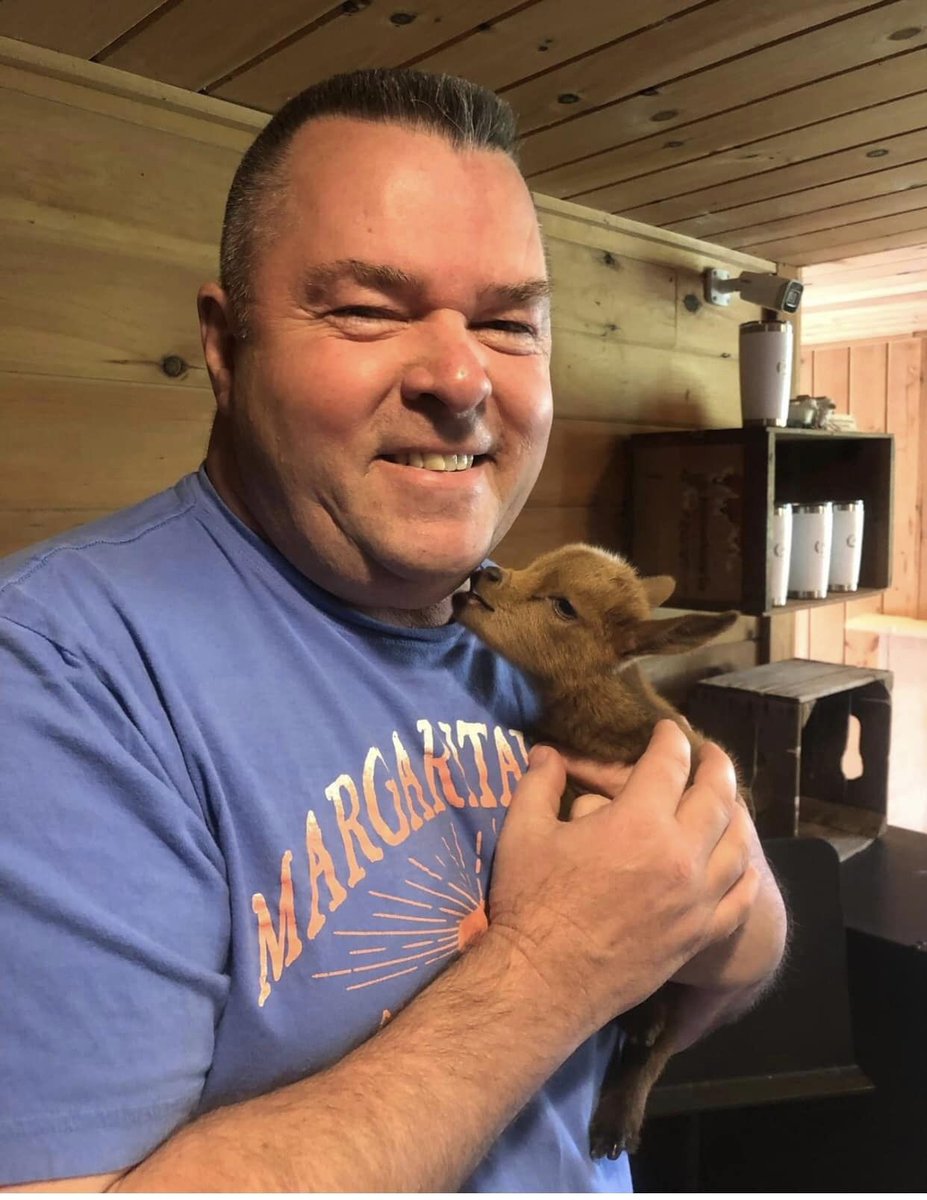 Amy Hoffer tweet media