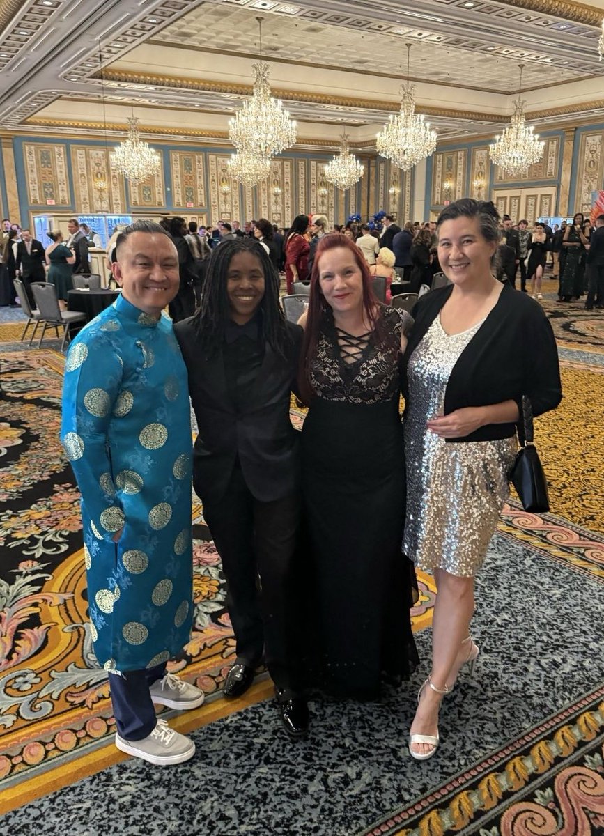 ICYMI: Our members were happy to support the @HRC_NV gala last weekend with other supportive colleagues! Thank you HRC NV for all your advocacy in & for #HomeMeansNV. #NVLeg